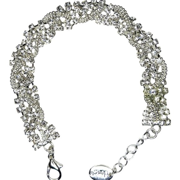 🚨CLEARANCE! Braided Cubic Zirconia and Silver Adjustable Sparkly Bracelet - Picture 3 of 3